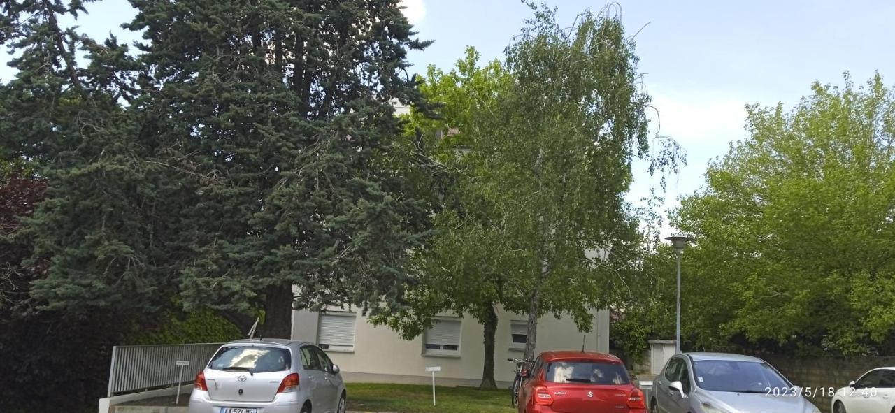 Le Phenix A Internet Haut Debit & Parking Dijon Exterior foto